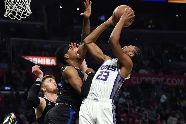 LA Clippers at Sacramento Kings 12/4/21 - NBA Picks & Predictions