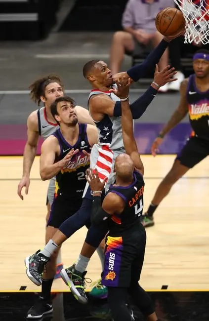 Washington Wizards at Phoenix Suns 12/16/21 - NBA Picks & Predictions
