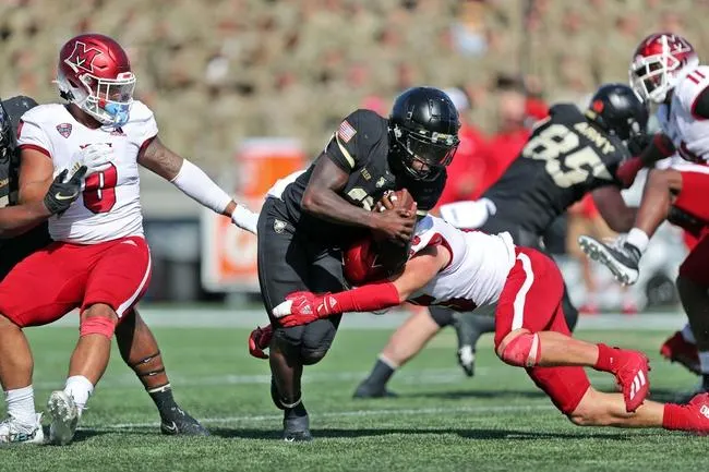 North Texas at Miami 12/23/21 - Frisco Football Classic Bowl Picks & Predictions