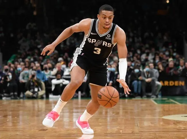 Cleveland Cavaliers at San Antonio Spurs 1/14/22 - NBA Picks & Predictions