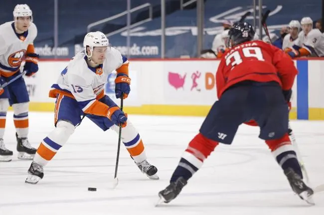 Washington Capitals at New York Islanders 1/15/22 - NHL Picks & Predictions