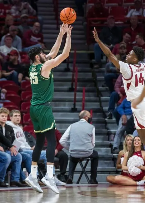 Old Dominion at Charlotte 1/26/22 - College Basketball Picks & Predictions