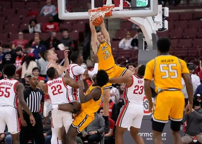 Northeastern at Towson 3/6/22 - College Basketball Picks & Predictions