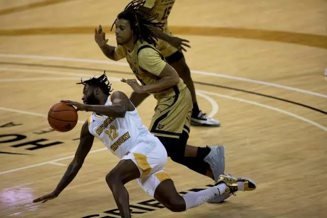 Purdue Fort Wayne vs. Northern Kentucky 3/7/22 - College Basketball Picks & Predictions