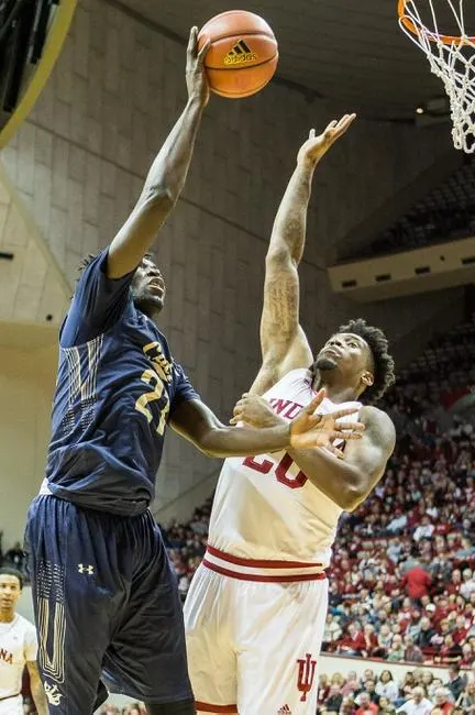 Weber State vs Montana State 3/11/22 - College Basketball Picks & Predictions