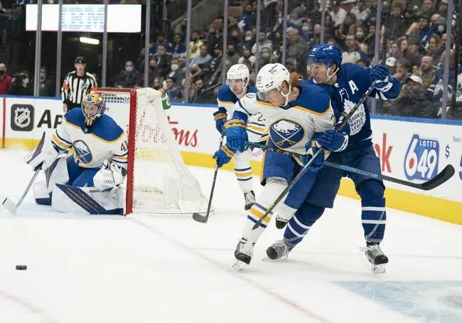 Toronto Maple Leafs at Buffalo Sabres 3/13/22 - NHL Picks & Predictions