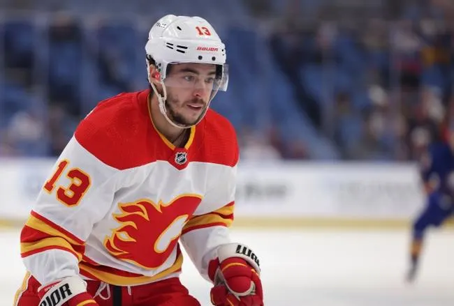 Buffalo Sabres at Calgary Flames 3/18/22 - NHL Picks & Predictions