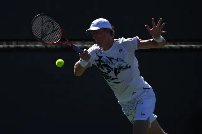 Dan's Free Tennis Picks; ATP Picks & Predictions 4/12/2022