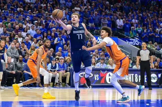 Dallas Mavericks at Phoenix Suns 5/10/22 - NBA Picks & Predictions