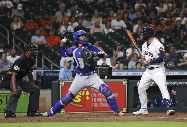 Texas Rangers at Houston Astros 5/21/22 - MLB Picks & Predictions