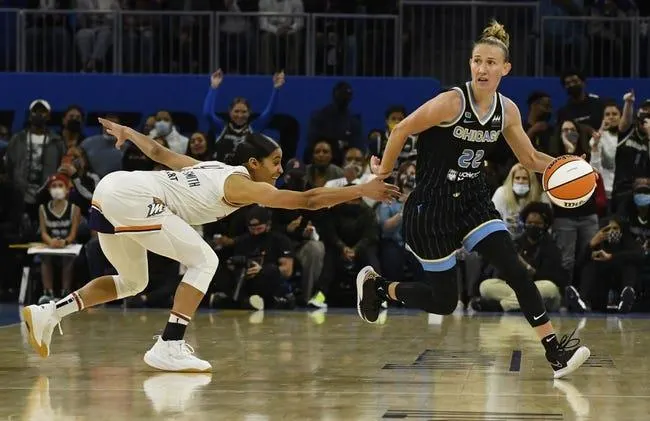 Indiana Fever at Chicago Sky 5/24/22 - WNBA Picks & Predictions