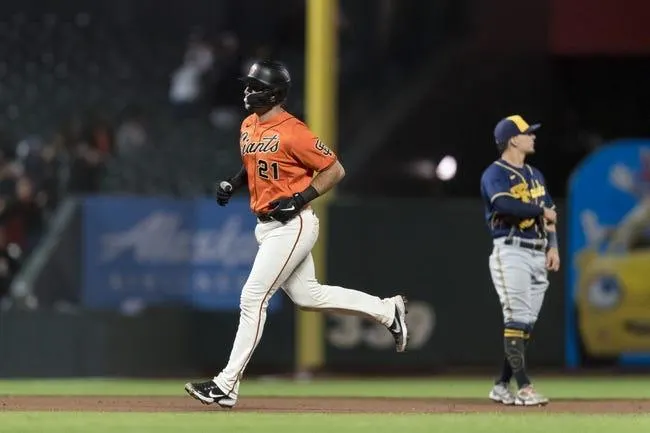 Milwaukee Brewers at San Francisco Giants 7/17/22 - MLB Picks & Predictions