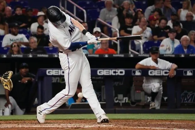 Texas Rangers at Miami Marlins 7/21/22 - MLB Picks & Predictions