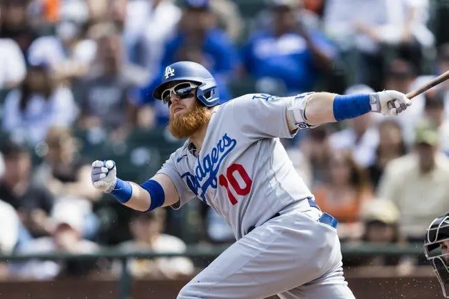 San Francisco Giants at Los Angeles Dodgers 7/22/22 - MLB Picks & Predictions