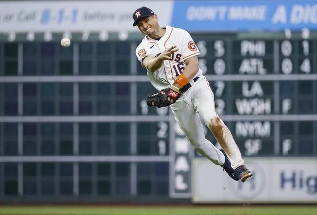 Houston Astros at Cleveland Guardians 8/5/22 - MLB Picks & Predictions
