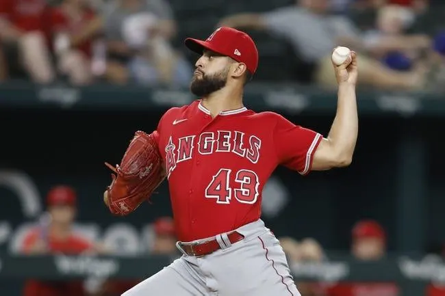 Los Angeles Angels at Oakland Athletics 10/3/22 - MLB Picks & Predictions