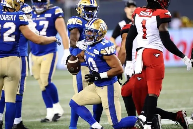 Edmonton Elks at Winnipeg Blue Bombers 10/8/22 - CFL Picks & Predictions
