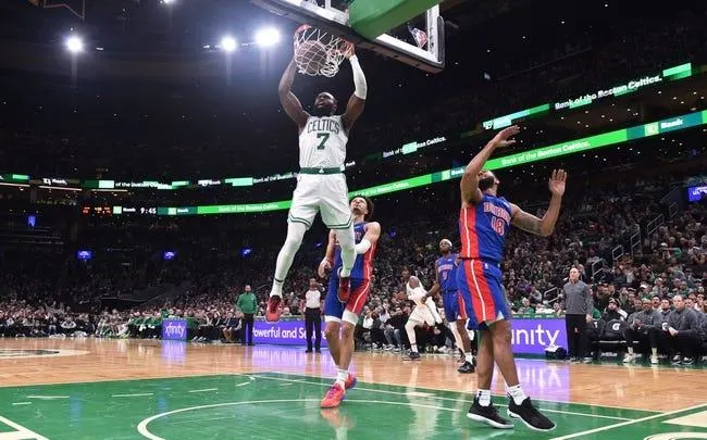 Detroit Pistons at Boston Celtics 11/9/22 - NBA Picks & Predictions