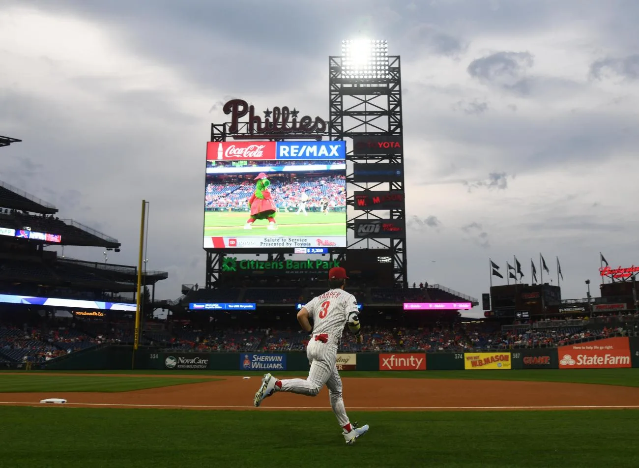 Diamondbacks at Phillies 6/10/19 - MLB Picks & Predictions