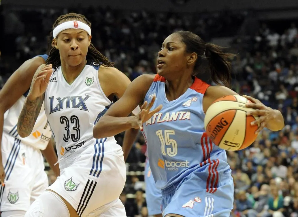Wings at Dream 5/26/18 - WNBA Picks & Predictions
