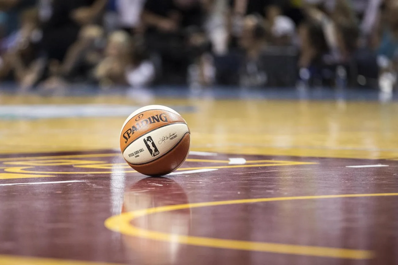 Wings at Fever 6/8/18 - WNBA Picks & Predictions