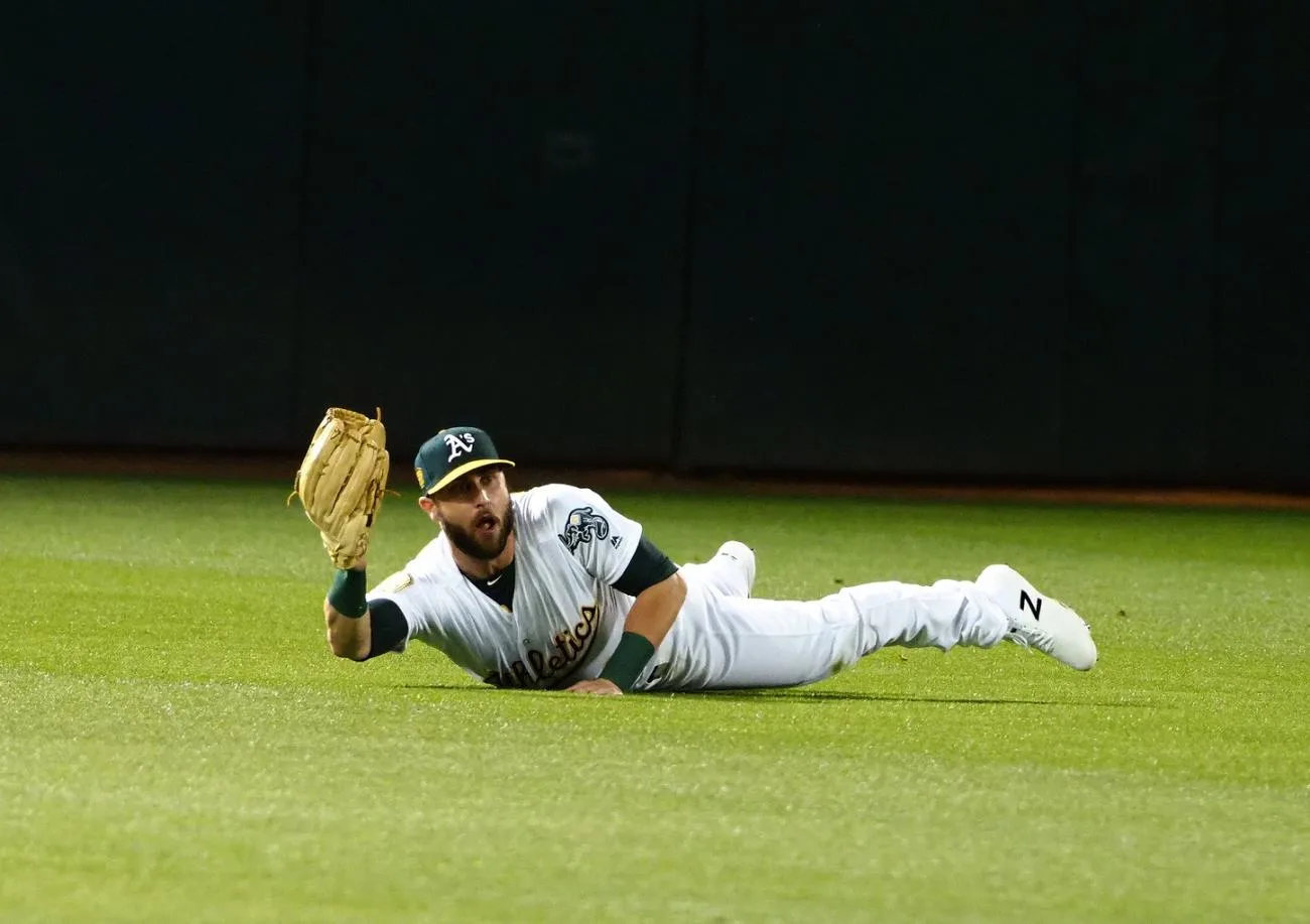 Royals at Athletics 6/9/18 - MLB Picks & Predictions