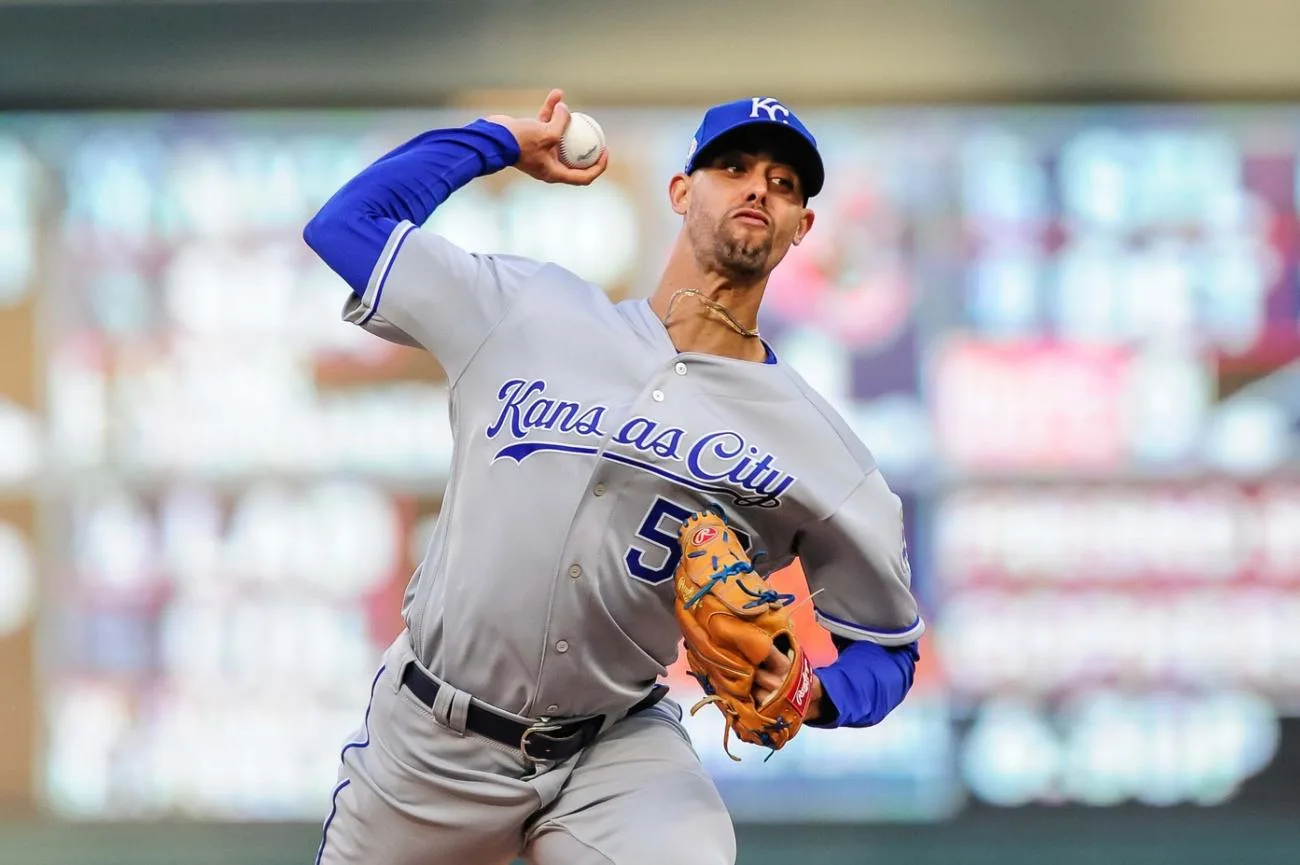 Twins at Royals 9/14/18 - MLB Picks & Predictions