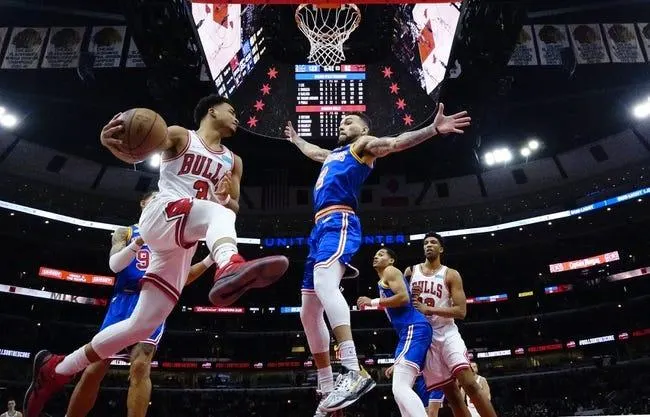 Chicago Bulls at Golden State Warriors 12/2/22 - NBA Picks & Predictions