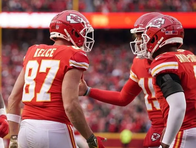 Jacksonville Jaguars at Kansas City Chiefs 1/21/23 - NFL Picks & Predictions