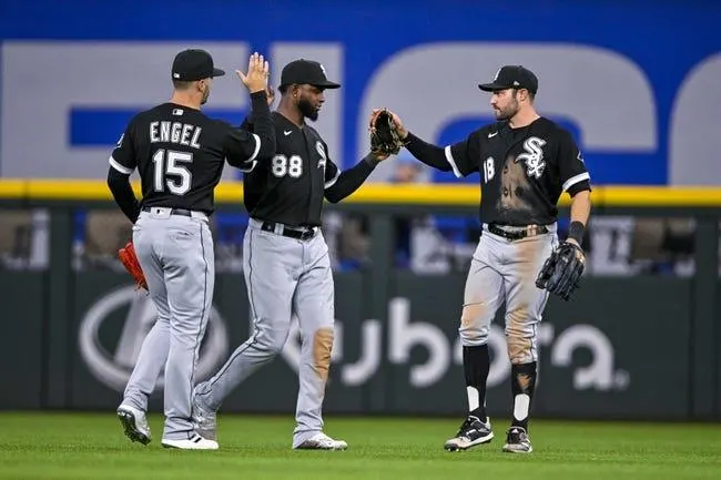 Chicago White Sox at Texas Rangers 3/22/23 - MLB Picks & Predictions