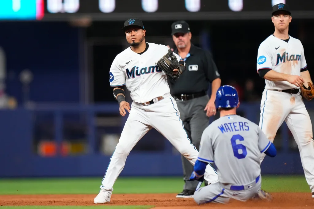 Kansas City Royals at Miami Marlins 6/6/23 - MLB Picks & Predictions