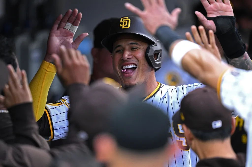 Seattle Mariners at San Diego Padres 6/6/23 - MLB Picks & Predictions