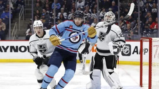 Seattle Kraken at Los Angeles Kings 04/03/24 - NHL Picks & Predictions