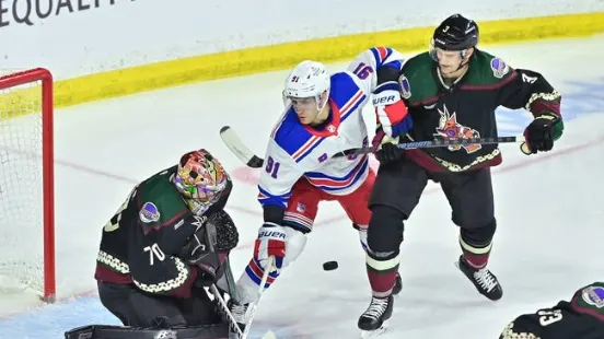 Vancouver Canucks at Arizona Coyotes 04/03/24 - NHL Picks & Predictions