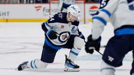 Seattle Kraken at Winnipeg Jets 04/16/24 - NHL Picks & Predictions