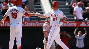 Minnesota Twins at Los Angeles Angels 04/28/24 - MLB Picks & Predictions