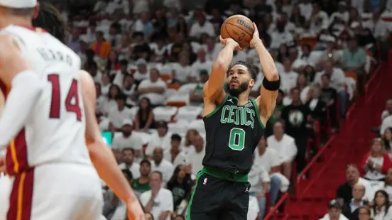 Boston Celtics at Miami Heat 04/29/24 - NBA Picks & Predictions