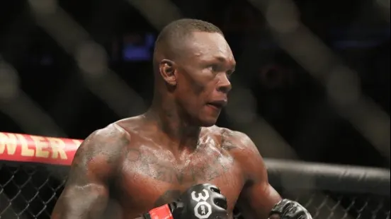 Dricus Du Plessis at Israel Adesanya 08/17/24 - MMA Picks & Predictions