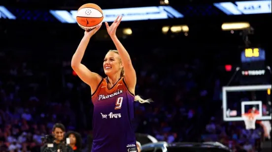Phoenix Mercury at Chicago Sky 08/15/24 - WNBA Picks & Predictions
