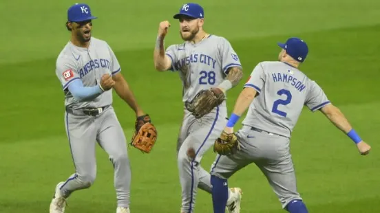 Kansas City Royals at Houston Astros 08/29/24 - MLB Picks & Predictions
