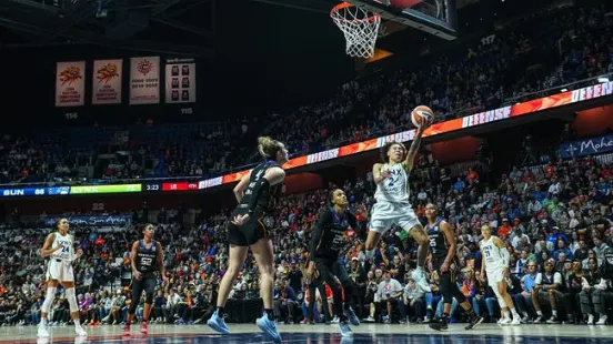 Connecticut Sun at Minnesota Lynx 10/08/24 - WNBA Picks & Predictions