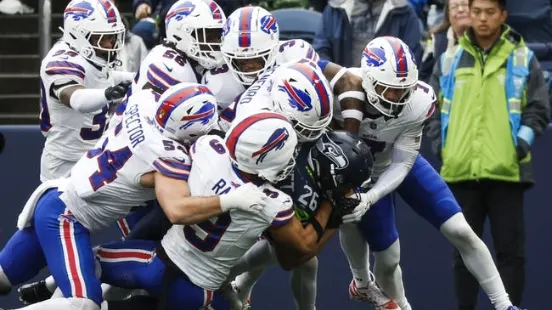 Miami Dolphins at Buffalo Bills 11/03/24 - NFL Picks & Predictions
