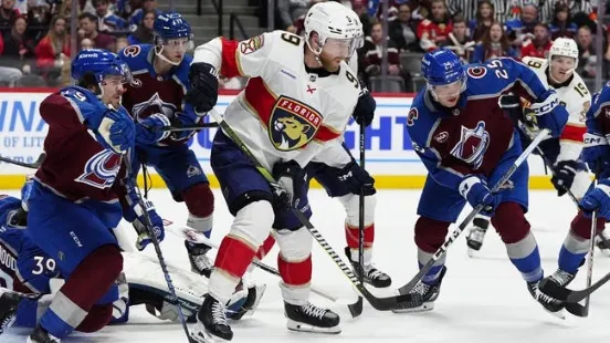 Colorado Avalanche at Chicago Blackhawks 01/08/25 - NHL Picks & Predictions