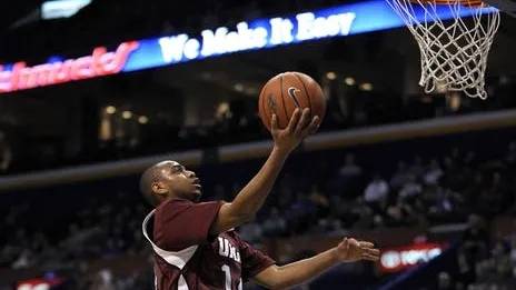 St. Louis at Massachusetts 02/04/25 - NCAAB Picks & Predictions