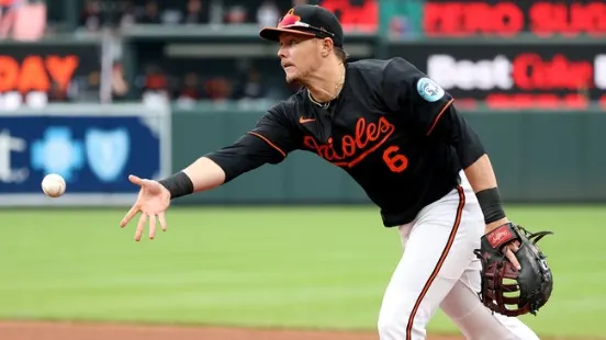 Minnesota Twins at Baltimore Orioles 05/15/25 - MLB Picks & Predictions