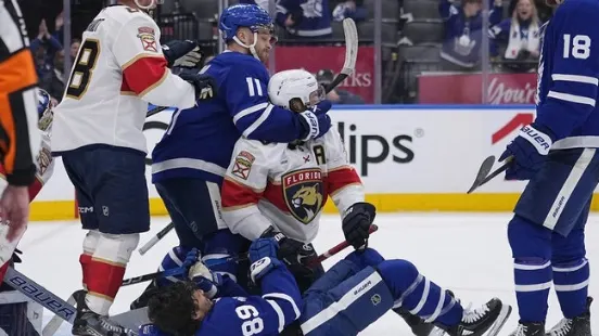 Toronto Maple Leafs at Florida Panthers 05/16/25 - NHL Picks & Predictions