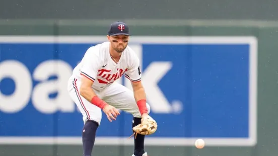 Toronto Blue Jays at Minnesota Twins 06/08/25 - MLB Picks & Predictions