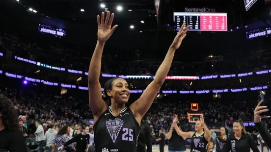 Connecticut Sun at Golden State Valkyries 06/22/25 - WNBA Picks & Predictions