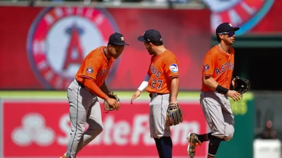 Philadelphia Phillies at Houston Astros 06/25/25 - MLB Picks & Predictions