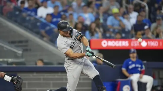 New York Yankees at Toronto Blue Jays 07/03/25 - MLB Picks & Predictions